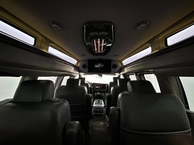 2019 GMC Savana - Image 3 of 21