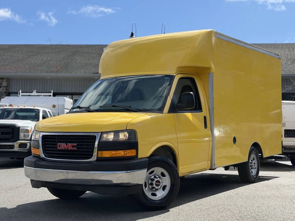 2019 GMC Savana - Image 2 of 20