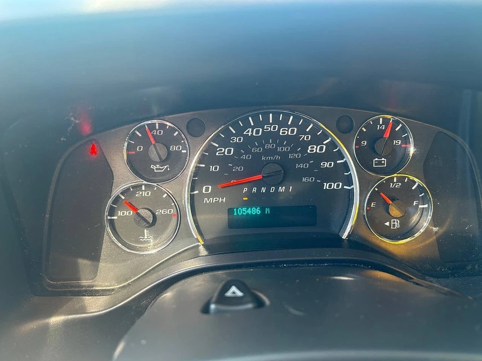 2019 GMC Savana - Image 15 of 21