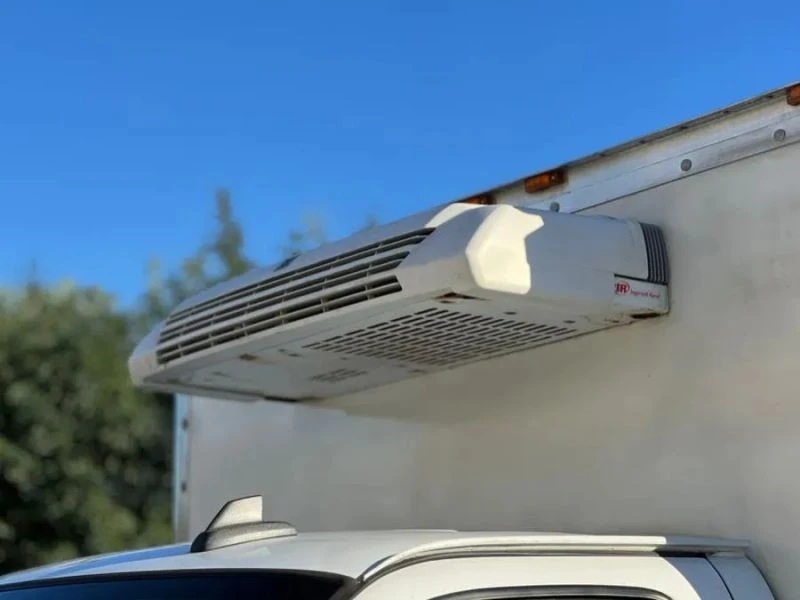 2019 GMC Savana - Image 6 of 12