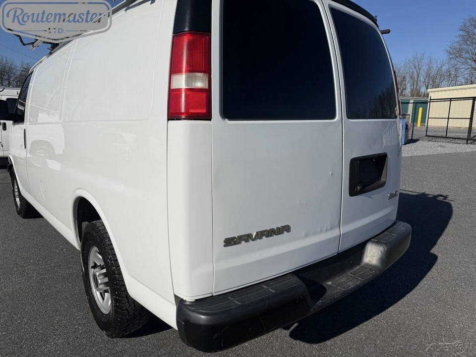2019 GMC Savana - Image 7 of 12