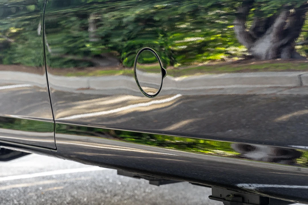 2019 GMC Savana - Image 17 of 31