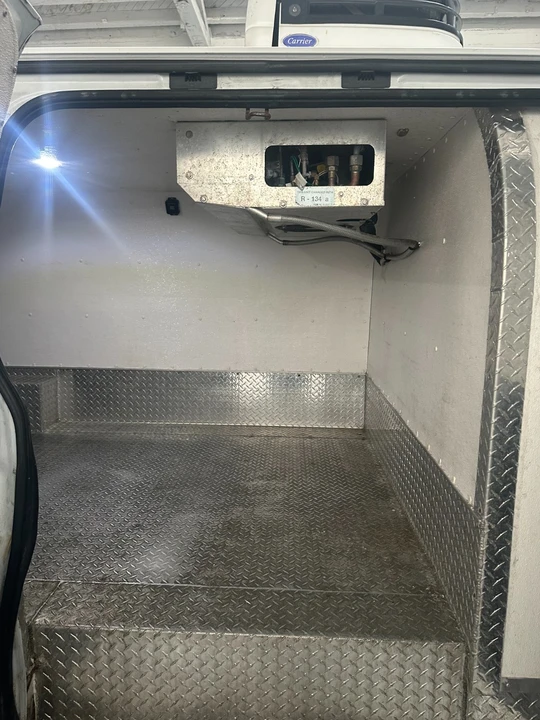 2019 GMC Savana - Image 13 of 13