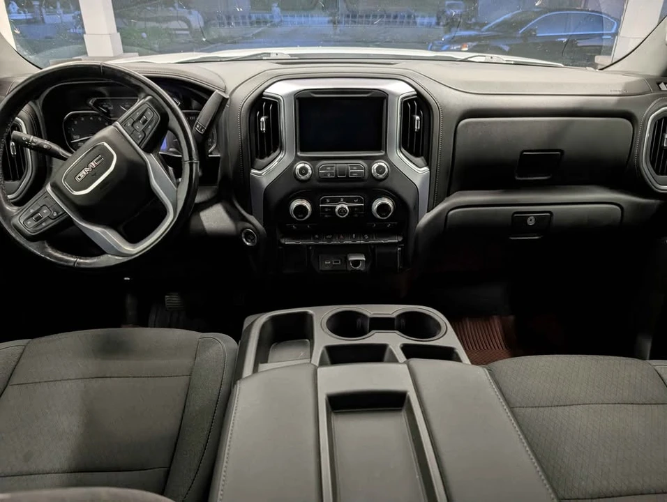 2019 GMC Sierra 4th Gen - Image 9 of 13