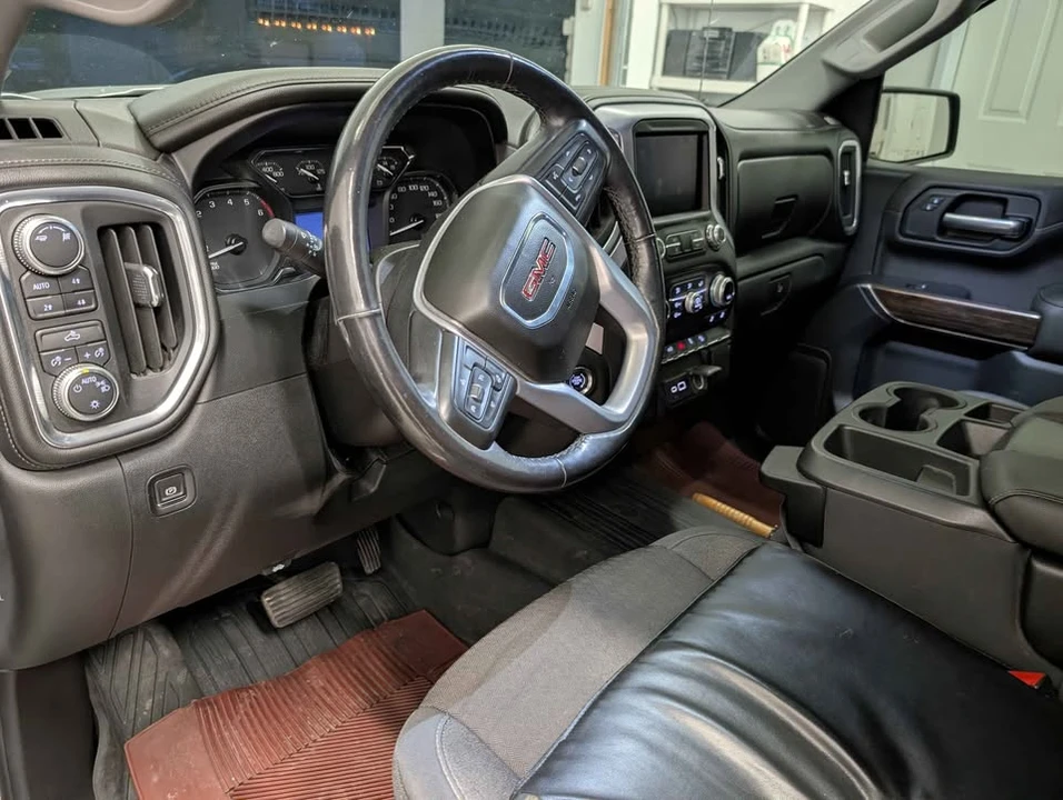 2019 GMC Sierra 4th Gen - Image 10 of 13