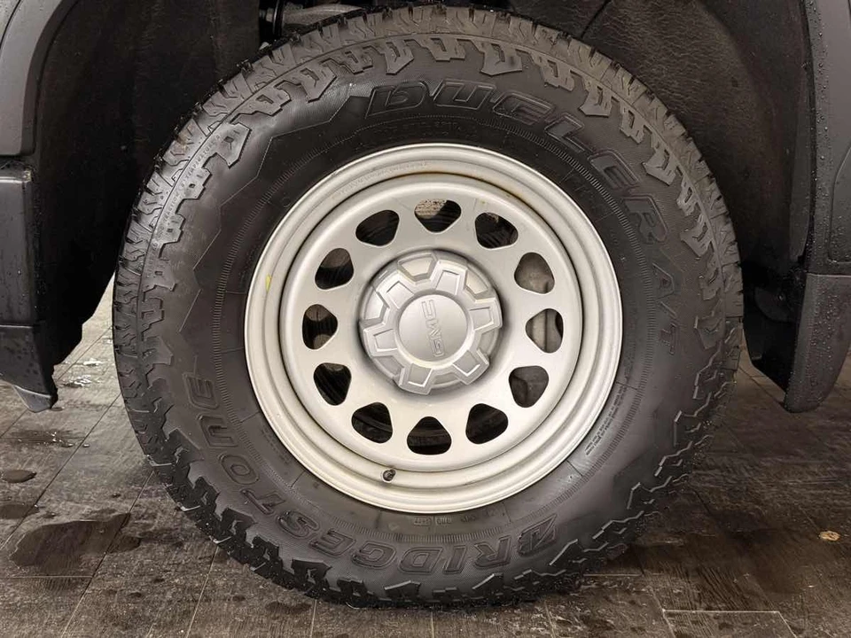 2019 GMC Sierra 5th Gen - Image 19 of 21