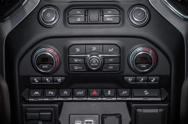 2019 GMC Sierra 5th Gen - Image 15 of 20