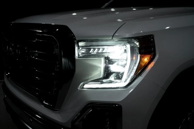 2019 GMC Sierra 5th Gen - Image 7 of 12