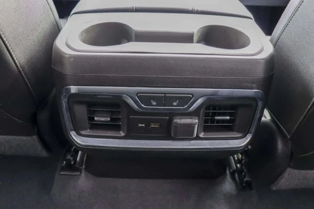 2019 GMC Sierra 5th Gen - Image 16 of 21