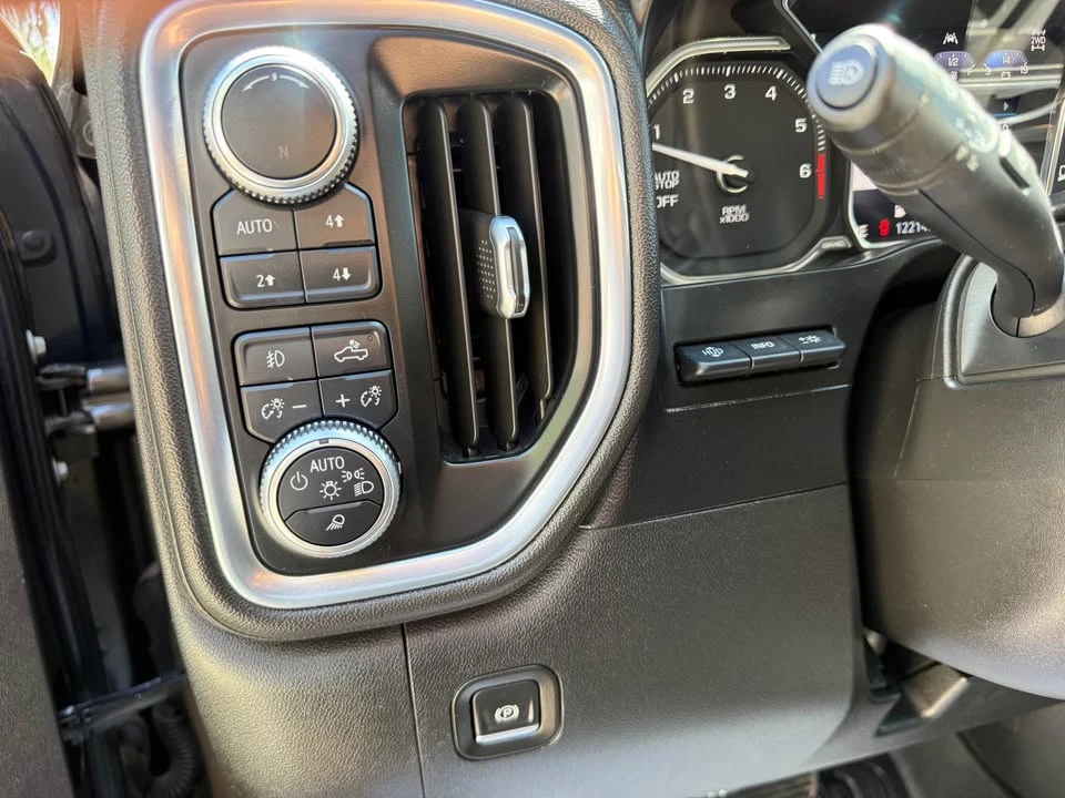 2019 GMC Sierra 5th Gen - Image 18 of 20