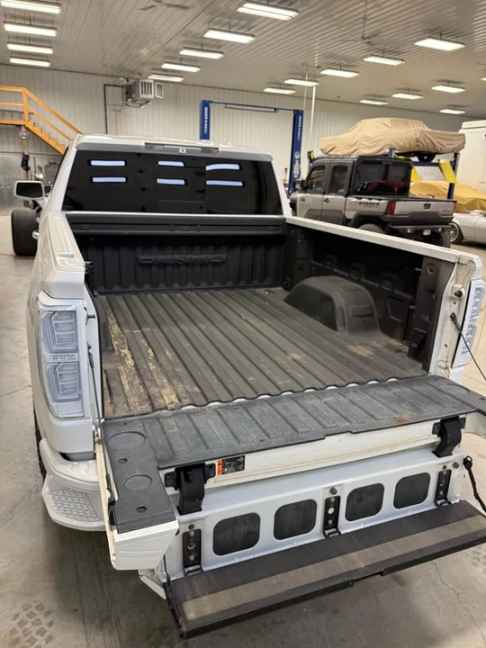 2019 GMC Sierra 5th Gen - Image 6 of 11