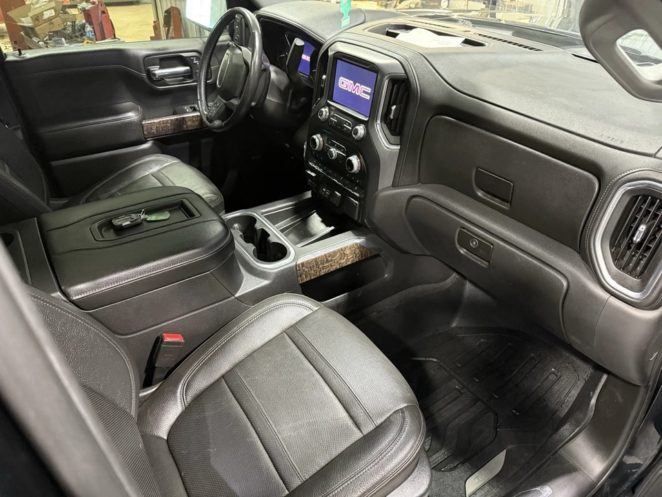 2019 GMC Sierra 5th Gen - Image 11 of 15