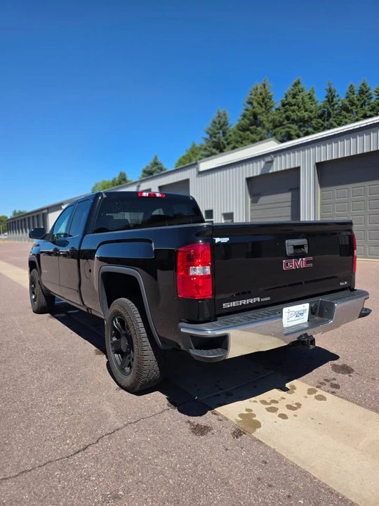 2019 GMC Sierra 4th Gen - Image 4 of 11