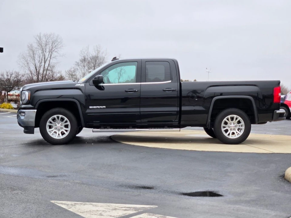 2019 GMC Sierra 4th Gen - Image 4 of 12