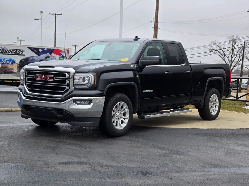 2019 GMC Sierra 4th Gen - Image 3 of 12