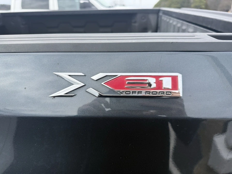 2019 GMC Sierra 4th Gen - Image 11 of 12