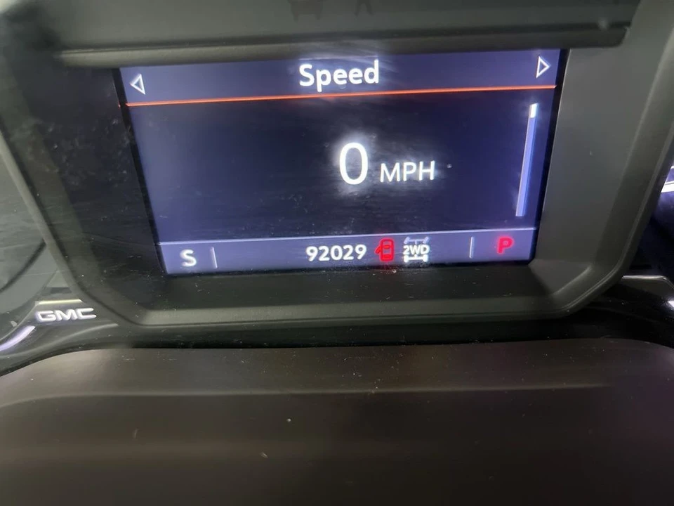 2019 GMC Sierra 5th Gen - Image 11 of 21