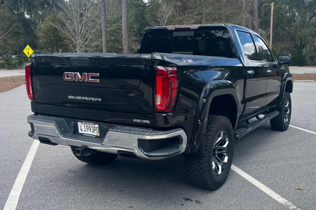 2019 GMC Sierra 5th Gen - Image 4 of 31