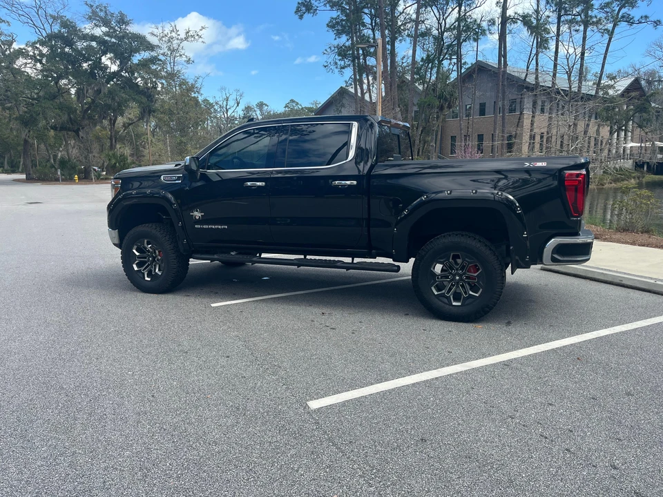 2019 GMC Sierra 5th Gen - Image 10 of 31
