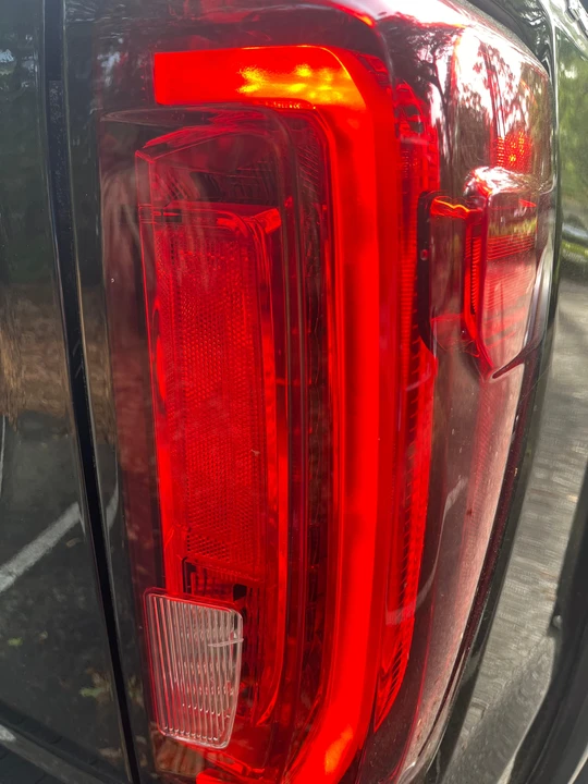 2019 GMC Sierra 5th Gen - Image 23 of 31