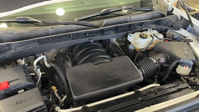 2019 GMC Sierra 5th Gen - Image 21 of 31