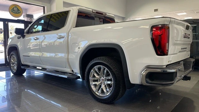 2019 GMC Sierra 5th Gen - Image 3 of 31
