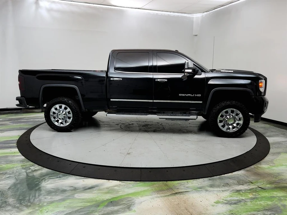 2019 GMC Sierra Heavy Duty 4th Gen - Image 4 of 21