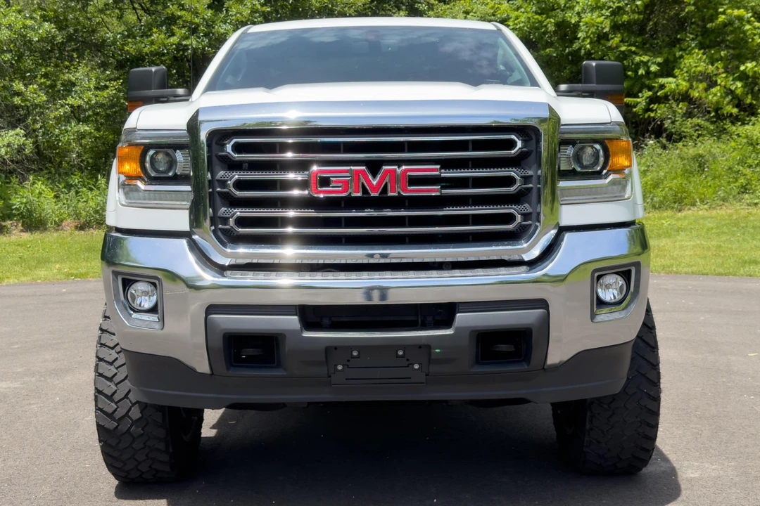 2019 GMC Sierra Heavy Duty 4th Gen - Image 2 of 31