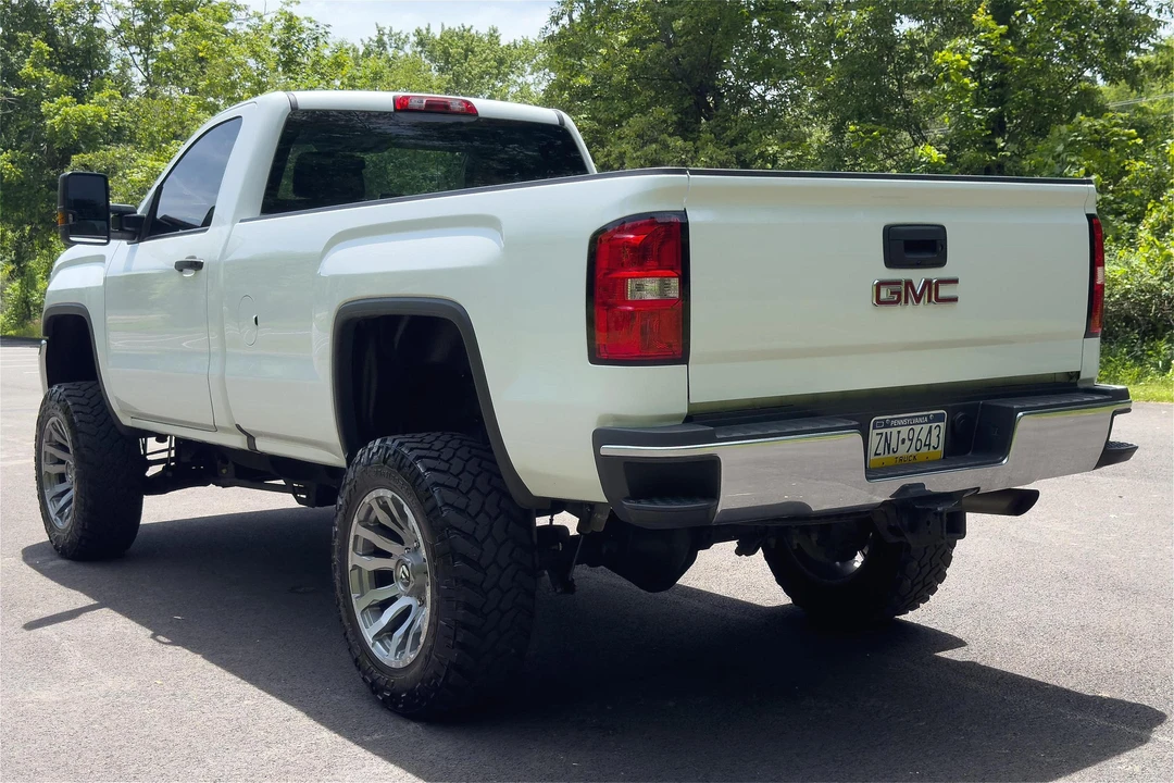 2019 GMC Sierra Heavy Duty 4th Gen - Image 4 of 31