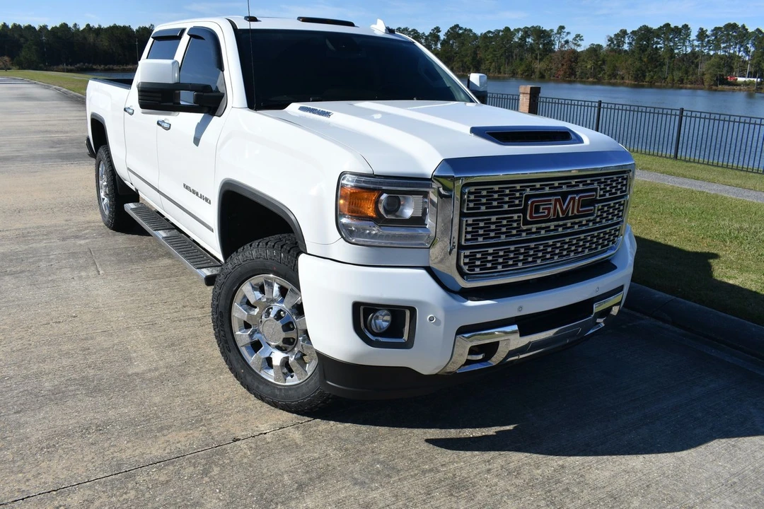 2019 GMC Sierra 5th Gen - Image 2 of 21