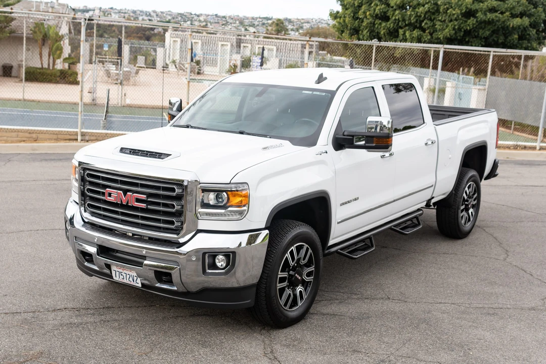 2019 GMC Sierra Heavy Duty 4th Gen - Image 2 of 31
