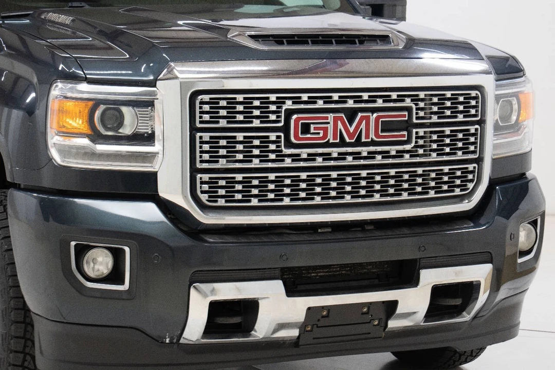 2019 GMC Sierra Heavy Duty 4th Gen - Image 9 of 12