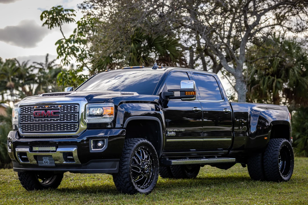 2019 GMC Sierra Heavy Duty 3rd Gen - Image 10 of 31