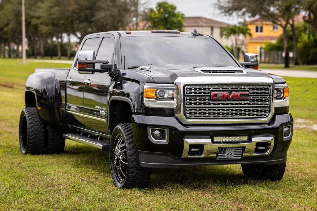 2019 GMC Sierra Heavy Duty 3rd Gen - Image 15 of 31