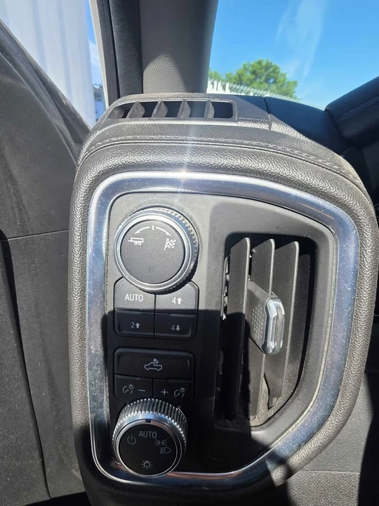 2019 GMC Sierra 4th Gen - Image 15 of 16