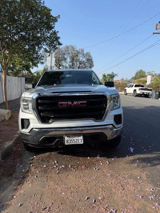 2019 GMC Sierra 4th Gen - Image 2 of 9