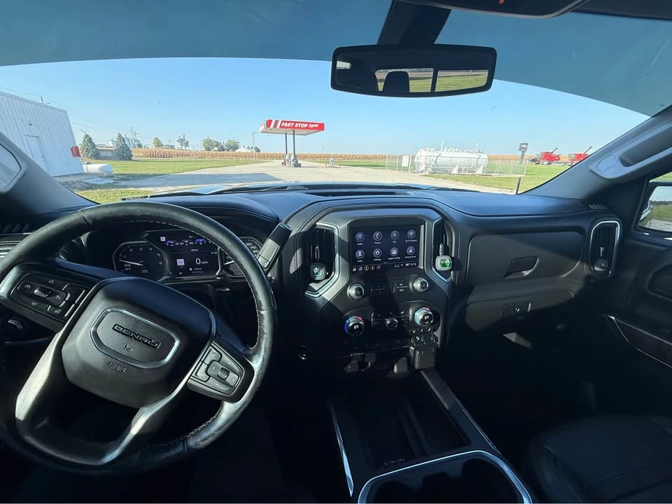 2019 GMC Sierra 5th Gen - Image 13 of 18