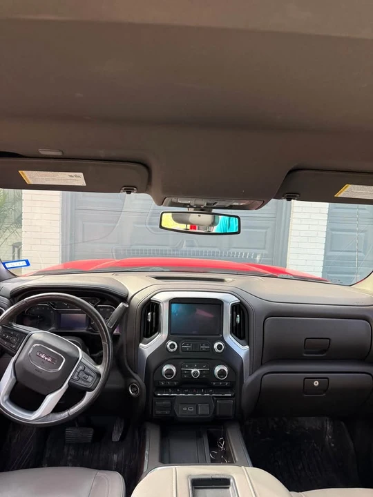 2019 GMC Sierra - Image 2 of 5