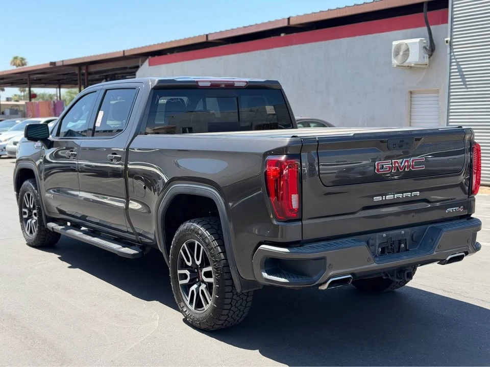 2019 GMC Sierra 5th Gen - Image 5 of 18
