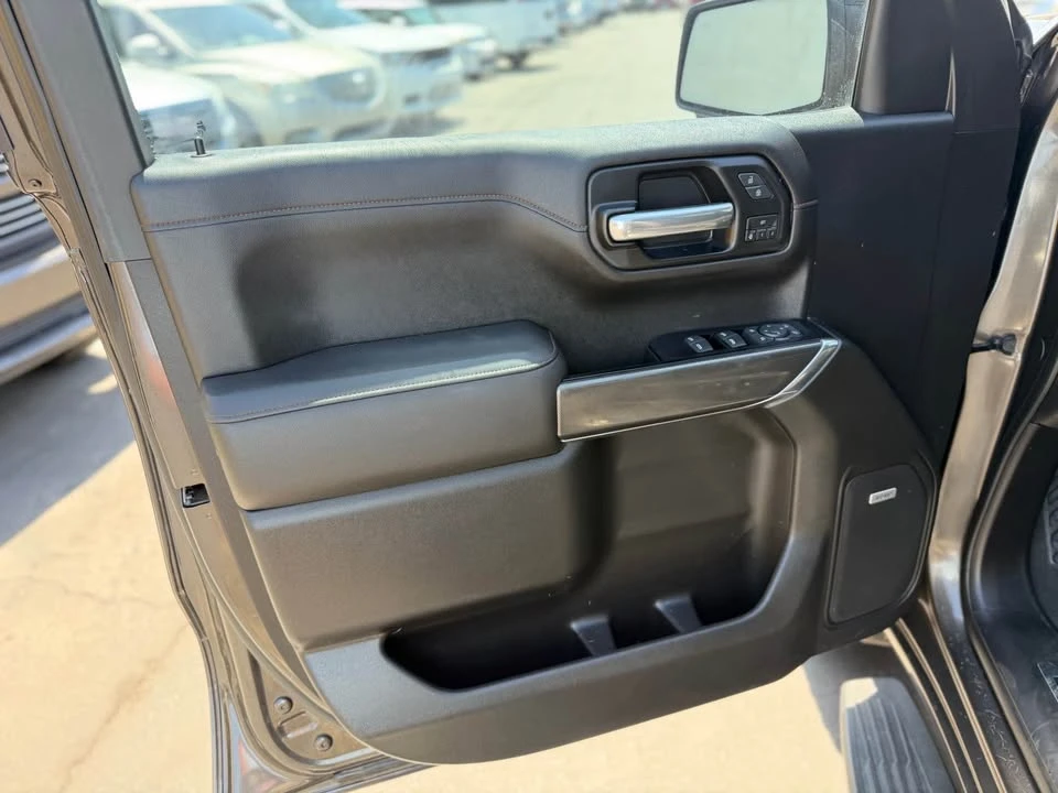 2019 GMC Sierra 5th Gen - Image 11 of 18