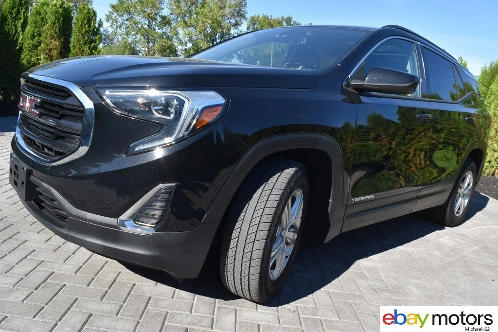 2019 GMC Terrain - Image 9 of 21