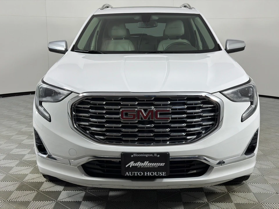 2019 GMC Terrain - Image 11 of 21