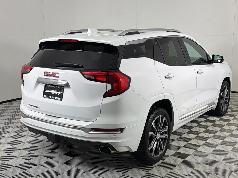 2019 GMC Terrain - Image 5 of 21