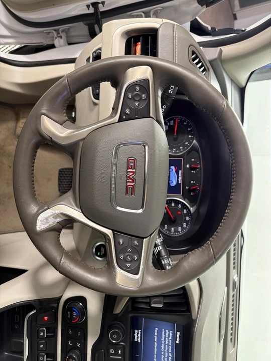 2019 GMC Terrain - Image 16 of 21