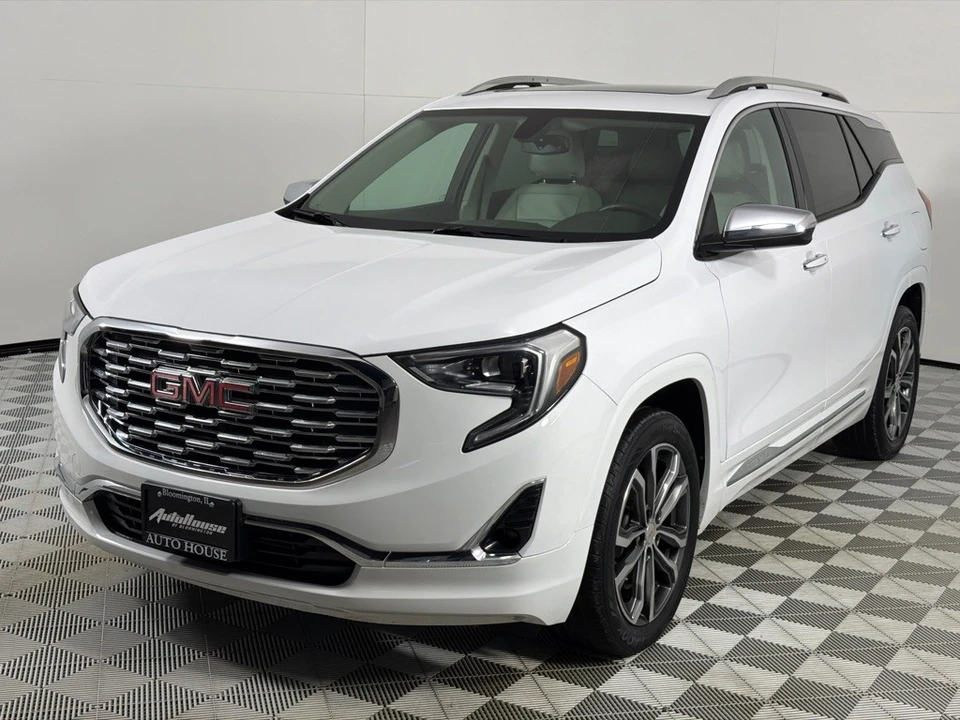 2019 GMC Terrain - Image 10 of 21