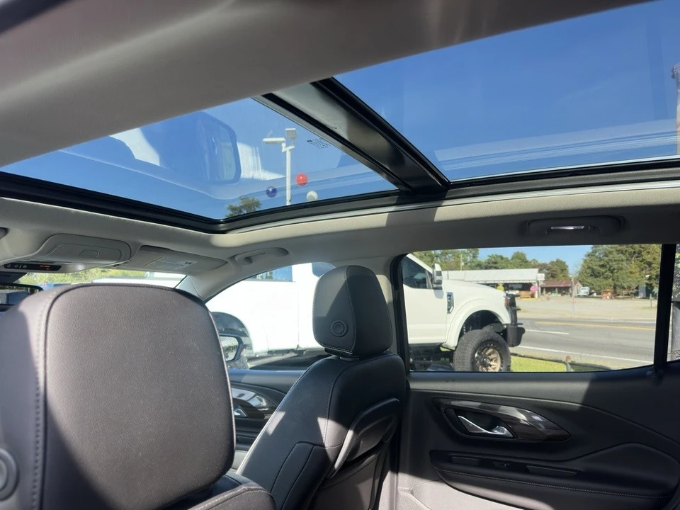 2019 GMC Terrain - Image 3 of 12