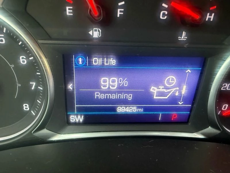 2019 GMC Terrain - Image 11 of 12
