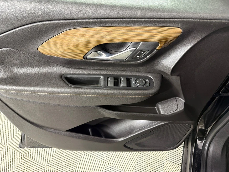 2019 GMC Terrain - Image 12 of 21