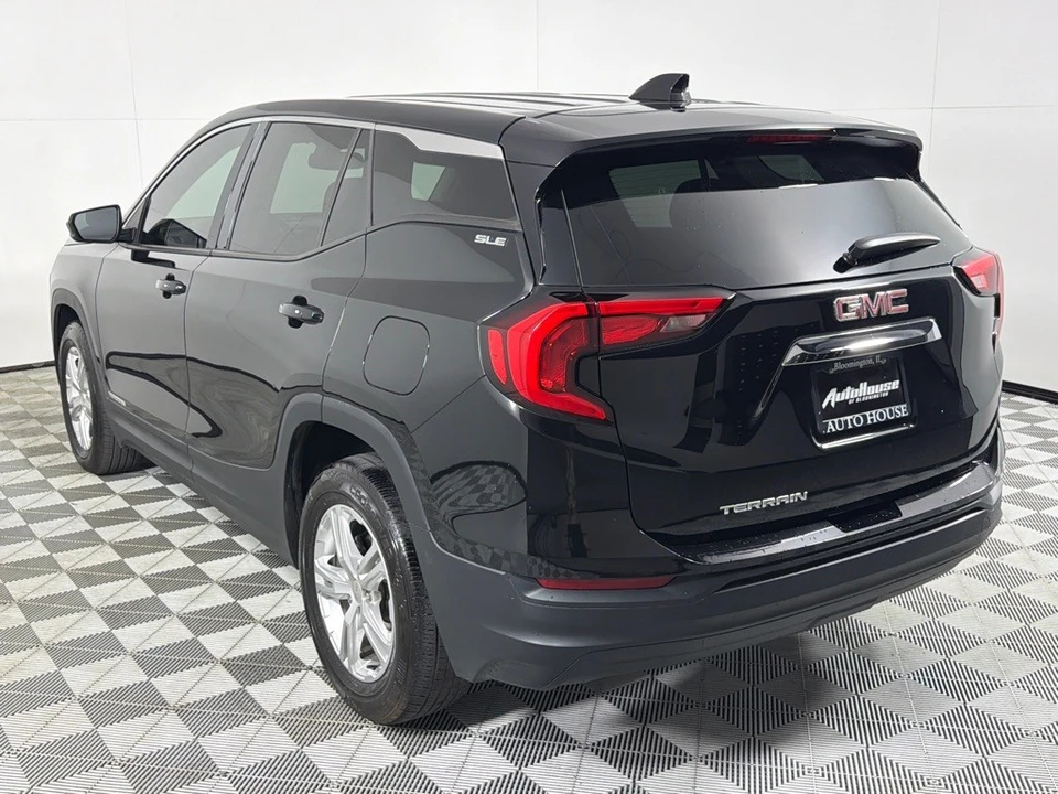 2019 GMC Terrain - Image 7 of 21