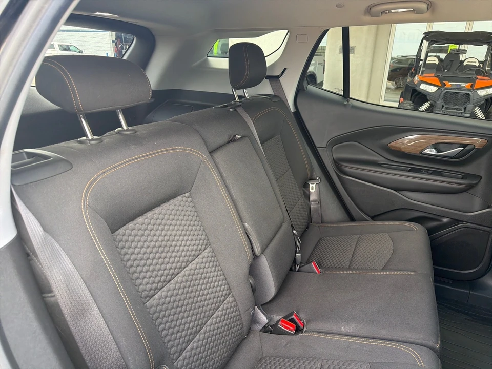 2019 GMC Terrain - Image 11 of 21